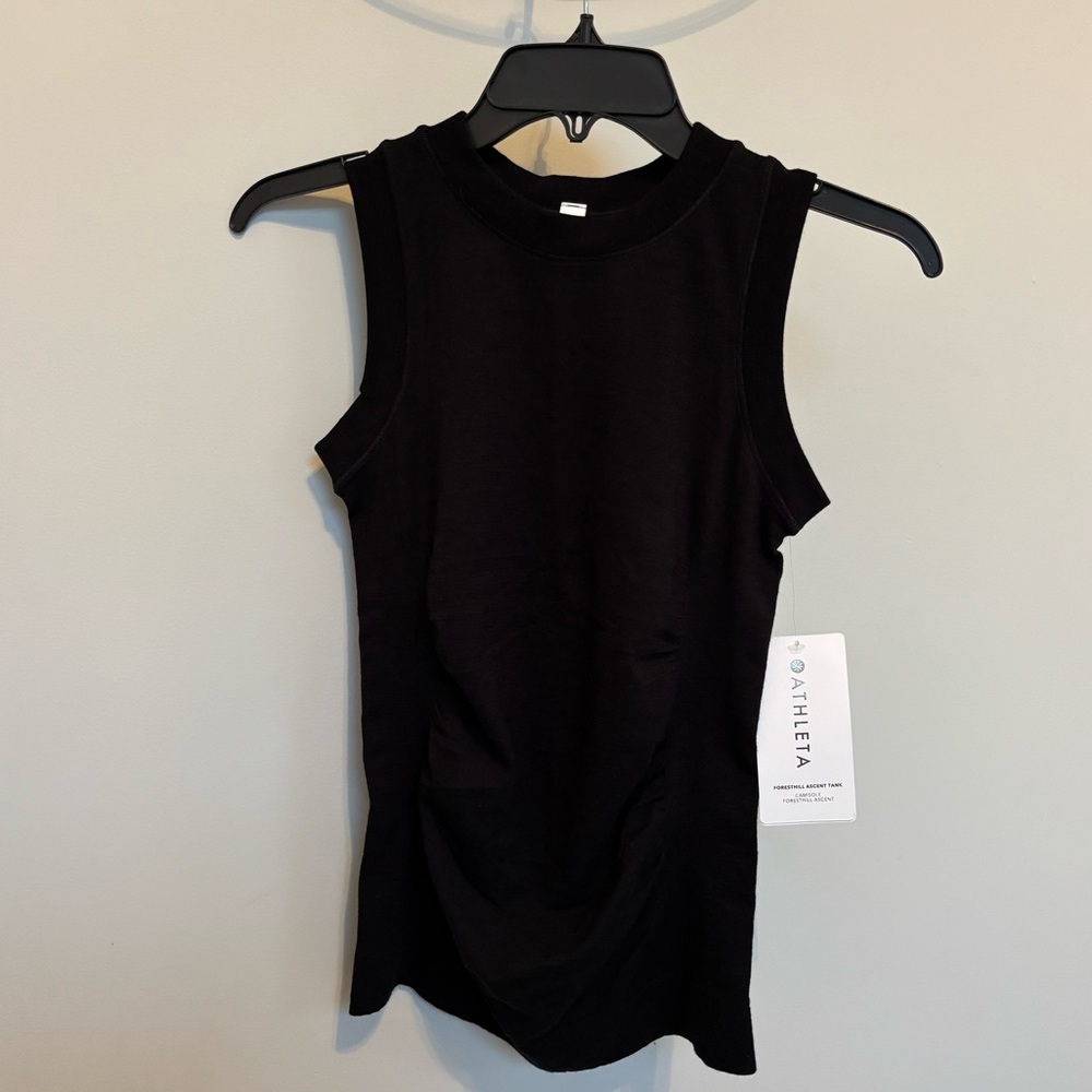 Athleta Black Sleeveless Women’s Ruched Top
